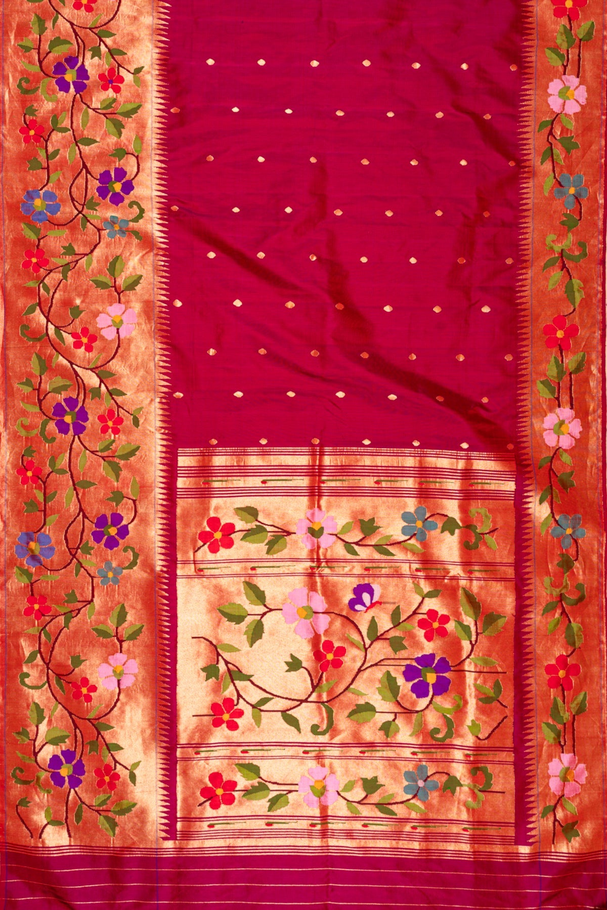 Paithani Silk Butta Maroon Saree With Morachi Border