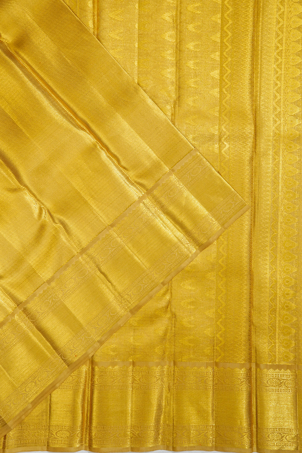 Kanchipuram Silk Tissue Diagonal Lines Gold Saree