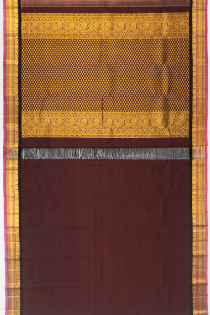 Classic Kanchipuram Silk Oosi Lines Snuff Saree