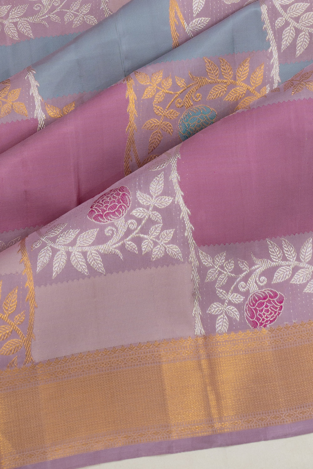 Kanchipuram Silk Checks Brocade Lavender Saree