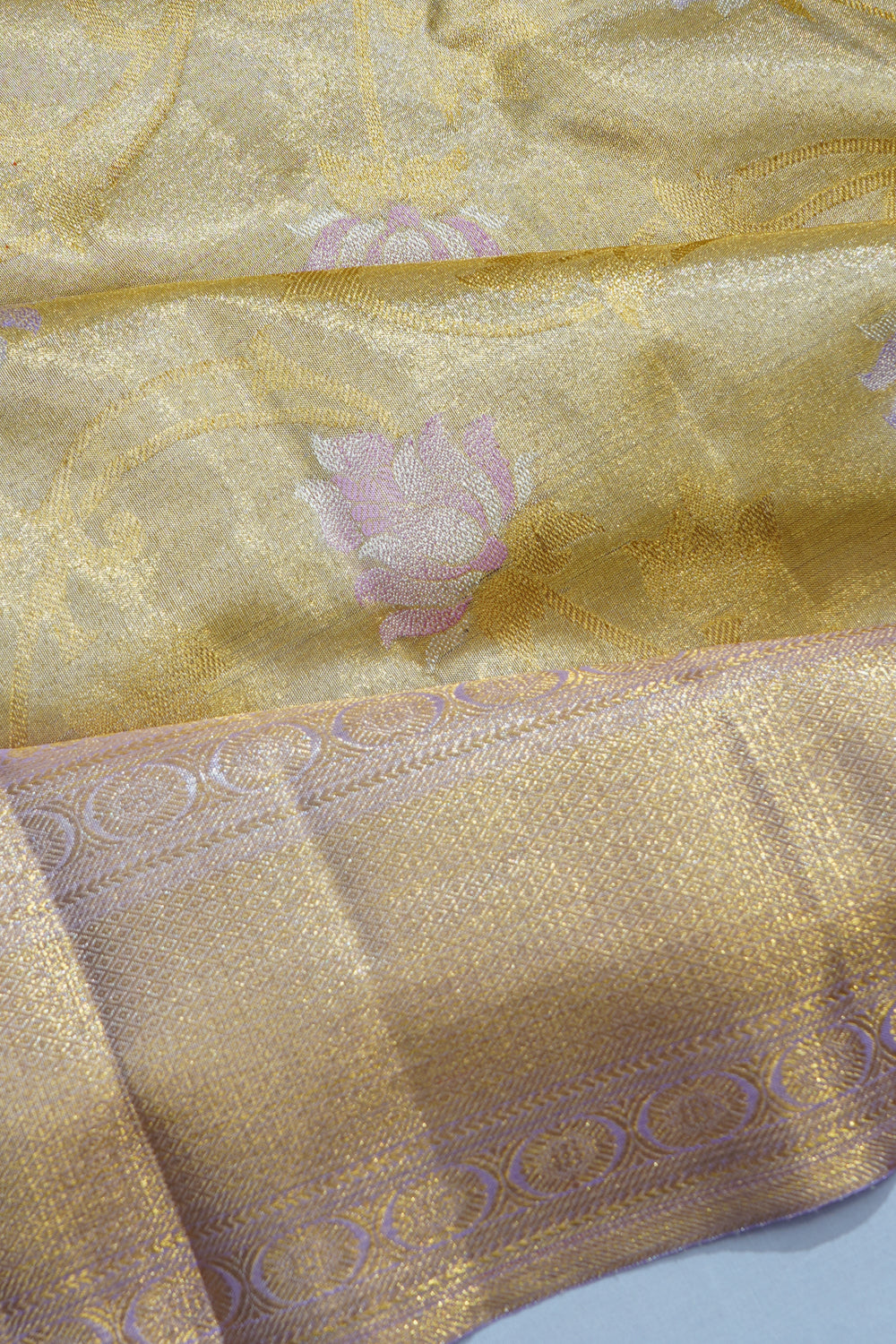 Kanchipuram Silk Tissue Jaal Gold Saree With Increasing Border